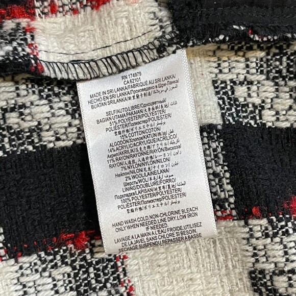 BCBGeneration Plaid Long Blazer Sleeveless Blazer Size Large - Picture 16 of 16